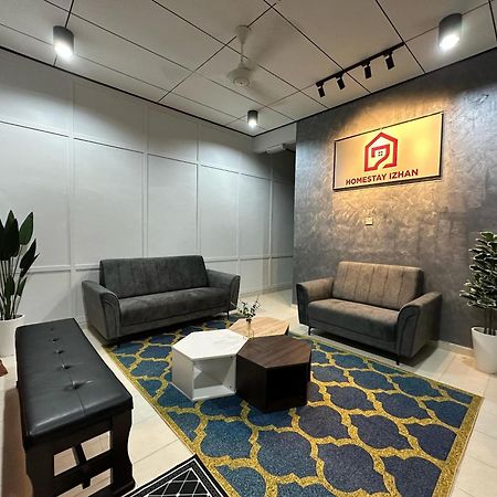 Homestay Izhan Bandar Куала-Тренгану Экстерьер фото